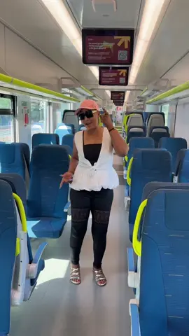 Dancing in the metro in Milano we are going to some where #italy #milano  #italy  #fyp 