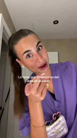 Dicen que la enfermería es considerada una profesión con altos índices de infidelidad😅 #enfermeria #nurse #hospital #infidelidad 