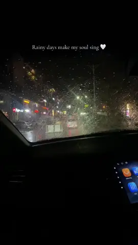 Beautiful rainy weather❤️#foryou #foryoupage #100k #bahriatown 