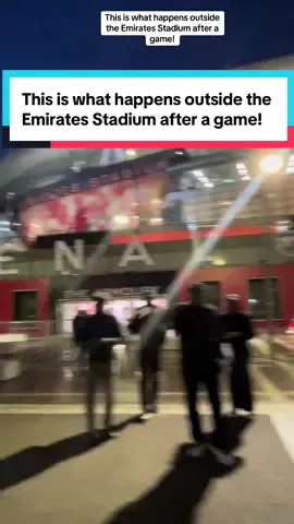 This is what happens outside the Emirates Stadium after a game! #foryou #Arsenal #football #fyp #creatorsearchinsights #Soccer #foryoupage 