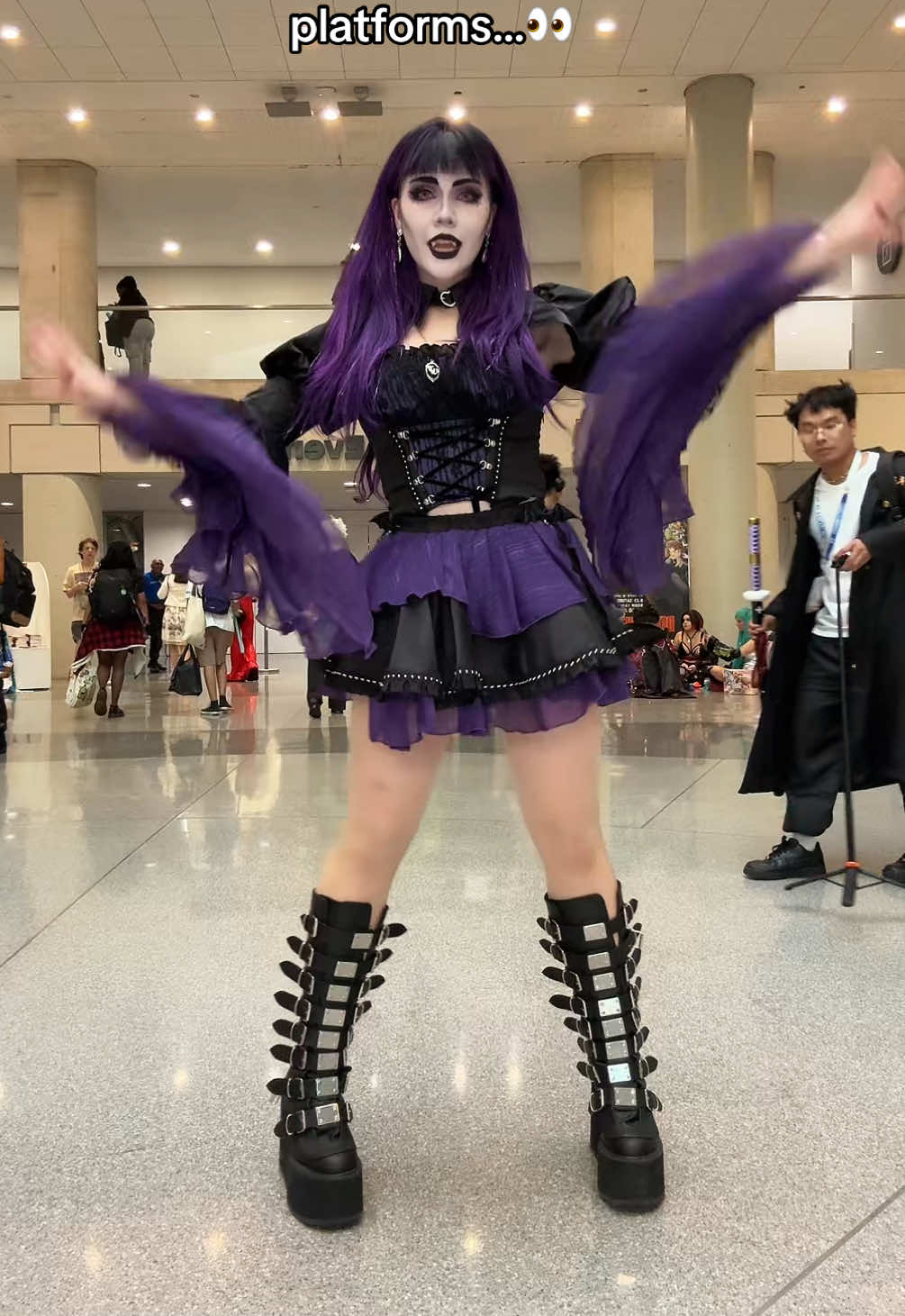 The spin was the hardest part😔 #elissabat #monsterhigh #cosplay #dance #cosplayer DC: @Kiana 