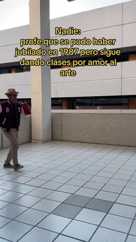 Ya profe unas vacaciones al cielo no le harian daño#humor #keşfet #viraltiktok #professor #comedia 