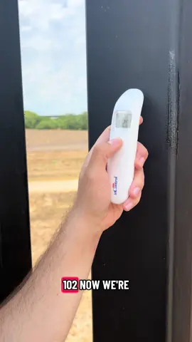 South Texas border wall heat test. Black wall vs Brown wall. #texas #fyp #border #fyp #southtexas 