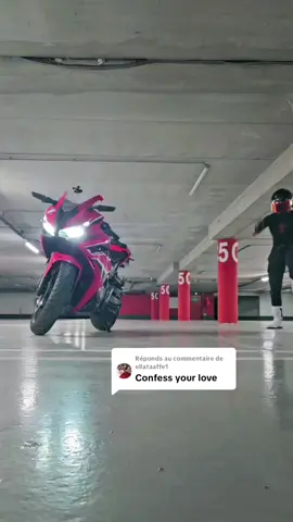 Réponse à @ellataaffe1  As requested. Chose the next dance in comments. DC : @gavinzooms | @Temi🇬🇧 . #bike #fyp #biketok #bikelife #confessyourlove 