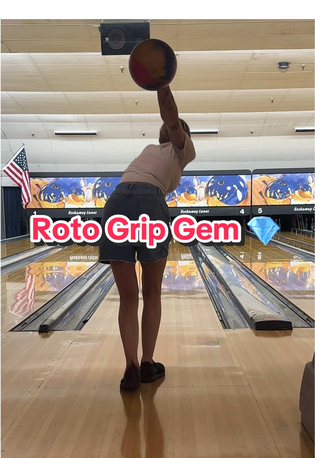 🎳 What’s your favorite bowling ball atm? #bowling #college #fyppppppppppppppppppppppp #grind #rotogrip 