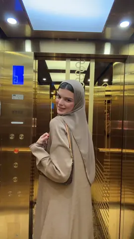 Taupe🍫 الطلب من الموقع🐢🩵  #abaya #bornin2000 #عباية #OOTD 