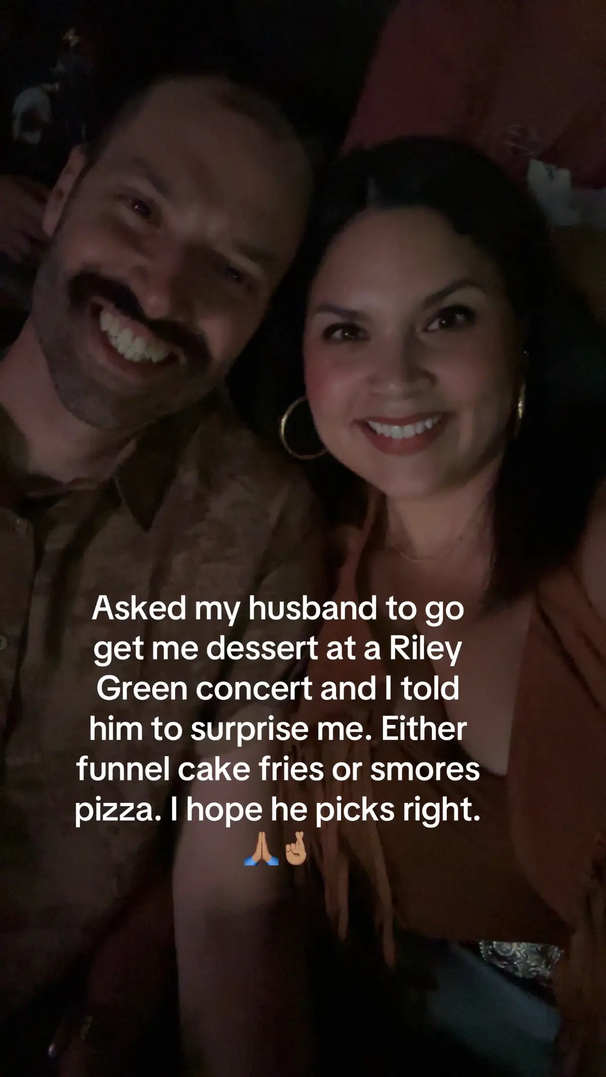 #datenight #husbandandwife #rileygreen #happywifehappylife 