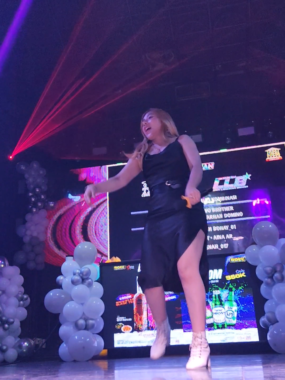 gaun merah,special ulang tahun dj rere monique feat dj fredy  #djreremonique  #djfredylovers  #athenabanjarmasin  #fyp 