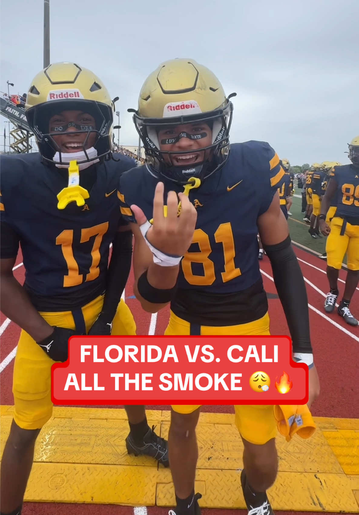 STA isn’t ducking. Watch them WORK 🤩🔥 St. Thomas Aquinas vs. Mater Dei is MUST WATCH. Who you got? #football #floridafootball #materdei #highschoolfootball #highlight 