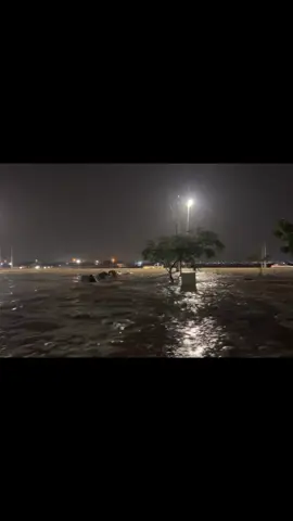 الشرفة 🤞🏻⛈️ #اكسبلورر #نجران_الان #veral #fyp #الشعب_الصيني_ماله_حل😂😂 #viralvideo 