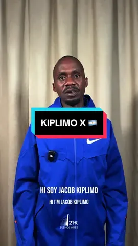 ¿Cuánto sabe Jacob Kiplimo sobre Argentina? 🇦🇷 Mirá el video hasta el final porque hay una sorpresa.. #TikTokDeportes #mediomaraton #marathon #halfmarathon #runningman 