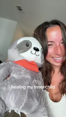 @Lilly's Love #steviethesloth #lillyslove #lillysloveweightedstuffedanimal #tiktokshopcreatorpicks #tiktokshopbacktoschool 