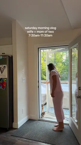 Minnie is not a big MW fan 😜  #momhumor #morningroutine #morningvlog #momoftwo #familyoffour❤️ 