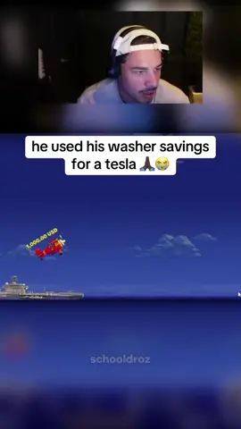 bro still needs to wash his clothes tho 😭 #rydurzclips #aviamasters #planegame 