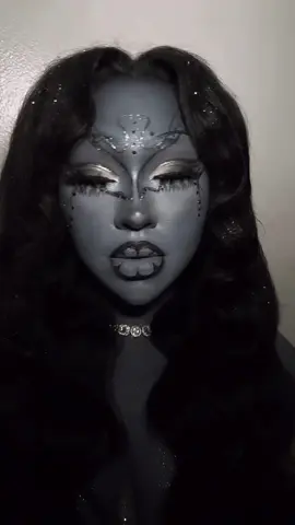 TC: @Brea 🌚 #kamywammy #makeuptransition #makeupfyp #makeup #phillies 