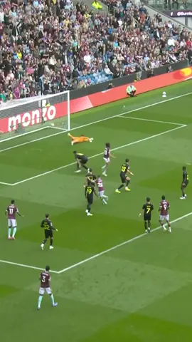 How we secured the victory at Turf Moor this afternoon ⏪ #BurnleyFC #football #PremierLeague 