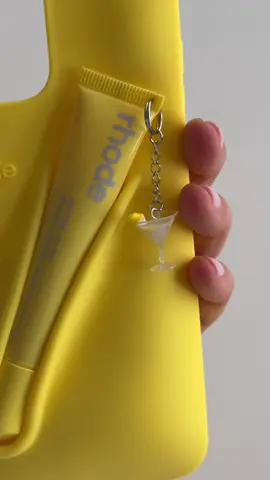 Replying to @م. 🍋🍸 @rhode skin  #rhode #rhodelemontini #rhodepeptideliptint #lipbalm #rhodeskin 