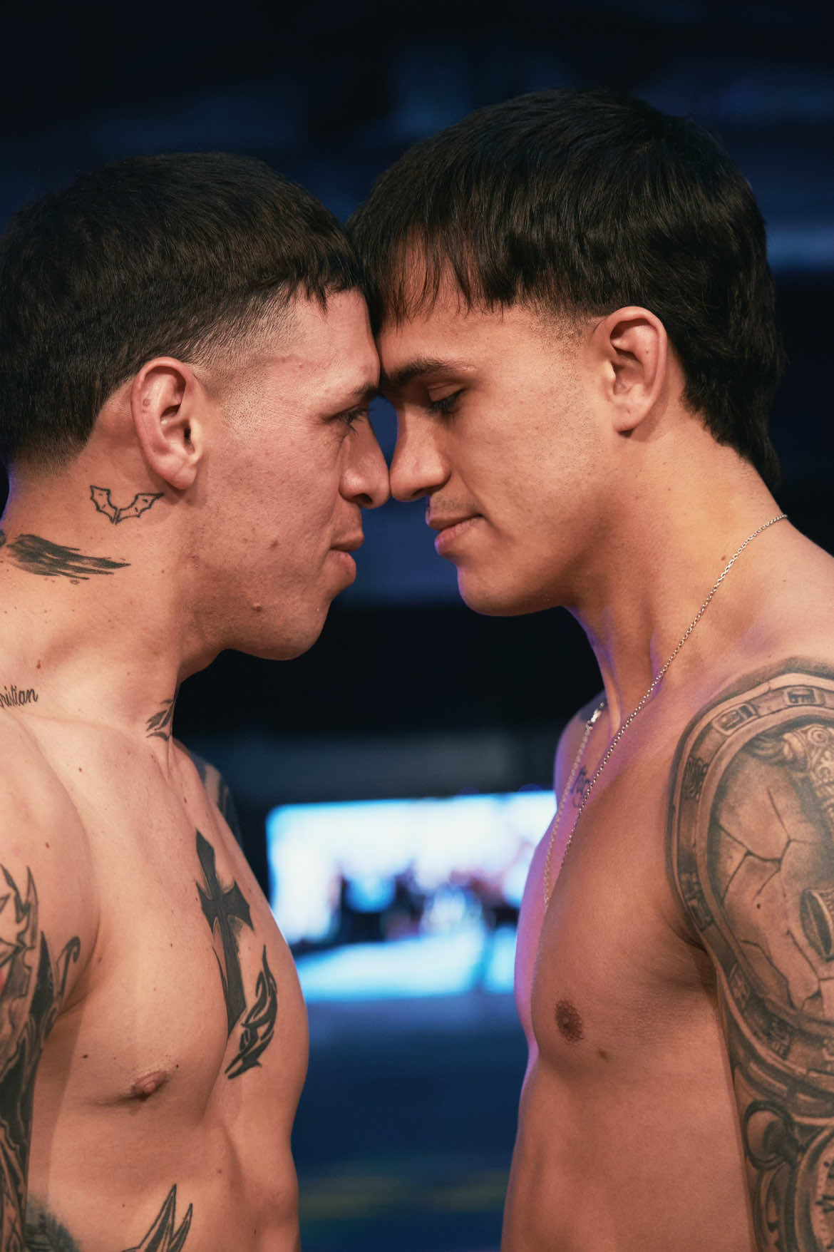 Jonathan Coronel vs Santiago Montaña | Round 1 Bienvenidos a La Manada 🐆 Un formato único de boxeo callejero 🥊 que lleva la acción a las locaciones más espectaculares y fuera de lo común. 🌍 Este formato nació para popularizar el deporte y darles a los peleadores la oportunidad de brillar 🌟 como nunca antes. ¿Estás listo para unirte a esta manada de guerreros? 🔥💪 #Boxeo #Knockouts #ArtesMarciales #Deporte #pelea 