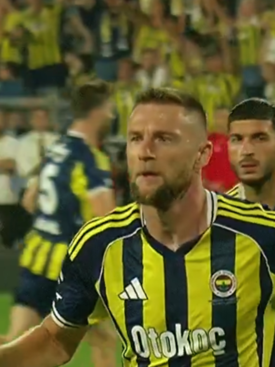 Milan Skriniar GOOL 💪 #fenerbahçe #skriniar #süperlig #fenerbahce #goals 