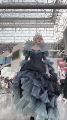 Anyc is so much fun omgg #bloodyqueencosplay #identityvcosplay #animenyc #anyc #missjunebuggie 