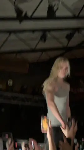 my goodness @2hollis #fyp #viral #concert #feed #2hollis #concerts 