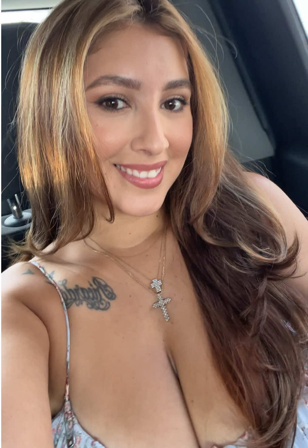 Feeling a little pretty for once #foryou 