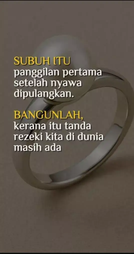 Subuh itu panggilan pertama setelah nyawa dipulangkan..  Bangunlah,kerana itu tanda rezeki kita didunia masih ada.. #subuh #subuhberkah #alhamdulillah 