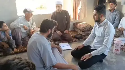 بفضل من الله ومنته لقد فعلتها الحمد لله الذي بنعمته تتم الصالحات الحمد لله تمت خطبتي لمن ارتضيت دينها وخلقها وقلبها ونسبها اللهم تمم 💍❤️.