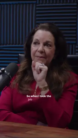 Ex-CEO of Applebee’s Julia Stewart’s story is a reminder to always be mindful how you treat people because most people never forget. “Stone cold killer” is a great description of her or just a great business woman!! Damn!! 💯