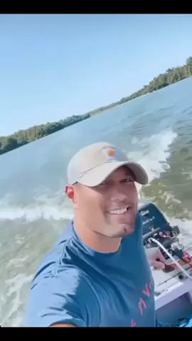 #LIVEStory #500kviews #fyp #USA #fishing 