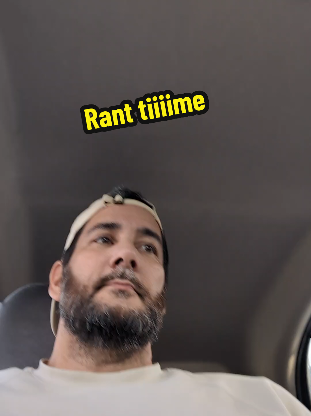 #rant time #livraison #doordash #uber la moitié du #Quebec commande la même chose que toi, ne sois pas étonné s'il n'y en a plus duh 