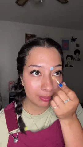 Theater story time! My first girl kiss and ruining a play:0 Lol GRWM as I tell you what happened peeps 🐥 #latina #fyp #theaterkid #storytime 