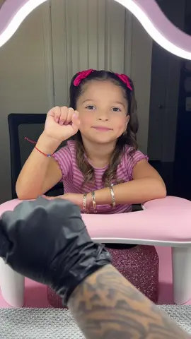 Back at it with the viral sound 🫶🏼💅🏼 #AustinNailTech #Fyp #MiniMe 