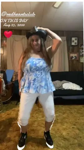 #onthisday #rebelmizfitz #strong2gether #djsfamspreadinglove #countrygurl4life 