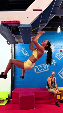 Loveee this obstacle #strengthtraining 