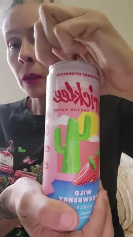 @drinkpricklee  Strawberry Hibiscus is my jam! 🌵🍓🌺  #pricklee  #drinkreview #Foodie #FoodTok  #drinktok  