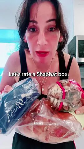 Let’s rate a Shabbat box #jews #jewtok #jewishtiktok #foodreview #shabbatshalom 