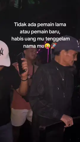 Bukan kah begitu?😜 #fypmasukbranda #stasiuntop10surabaya #ibizasurabaya #djfunkot #funkot 