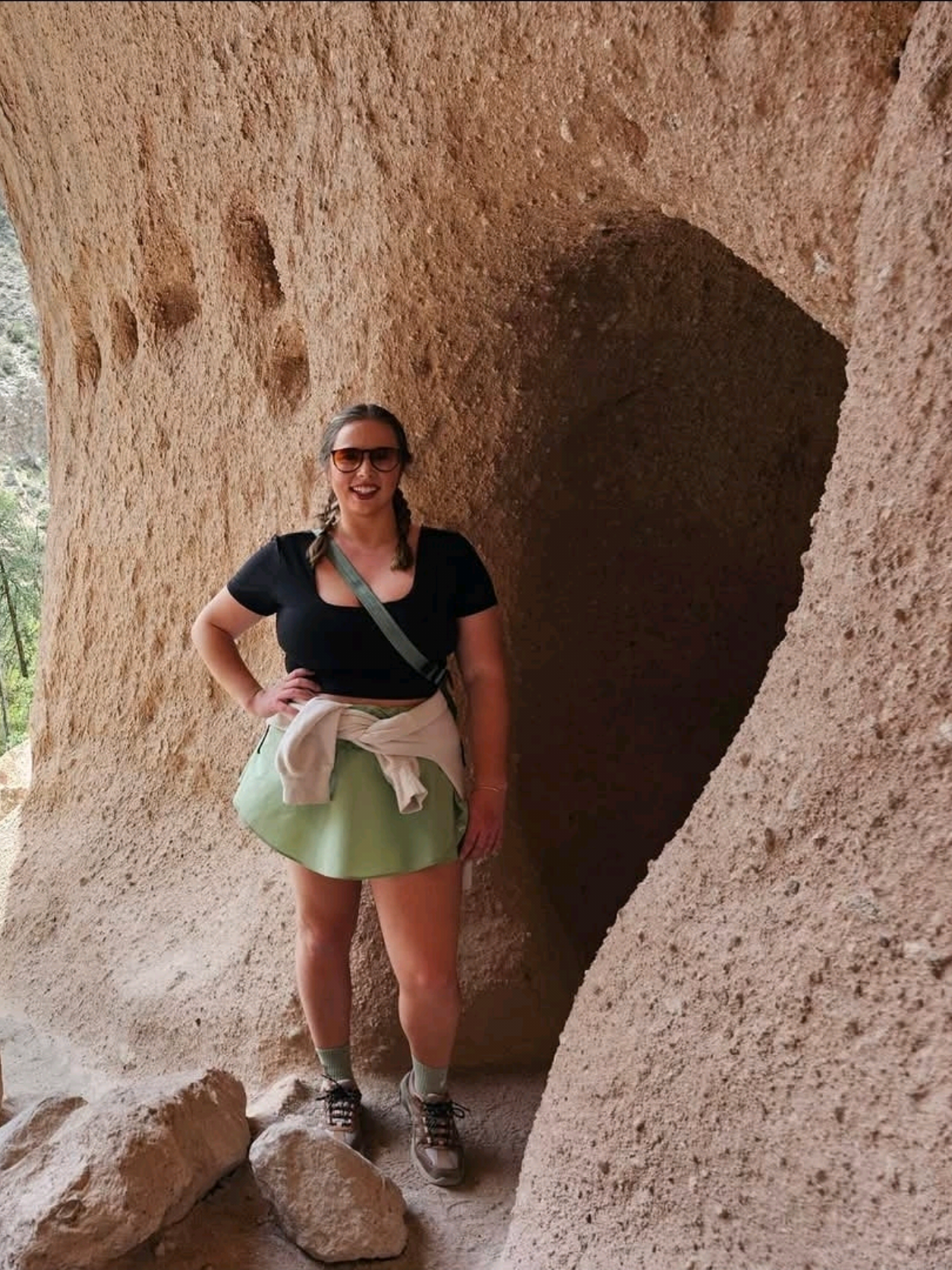 That high elevation gets me every time, but Alcove House at Bandelier National Monument was worth the lack of oxygen and fear of heights! . . . #bandeliernationalmonument #alcovehouse #nps #nationalpark #solohiking