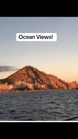 Ocean Views! I can never get enough. Beach house in our near future for sure🙏🏾#beachlove #sandandsun 
