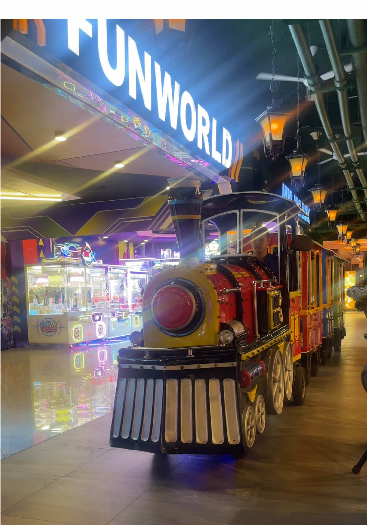 Funworld Ringroad City Walks Medan #wisata #medan #liburan 
