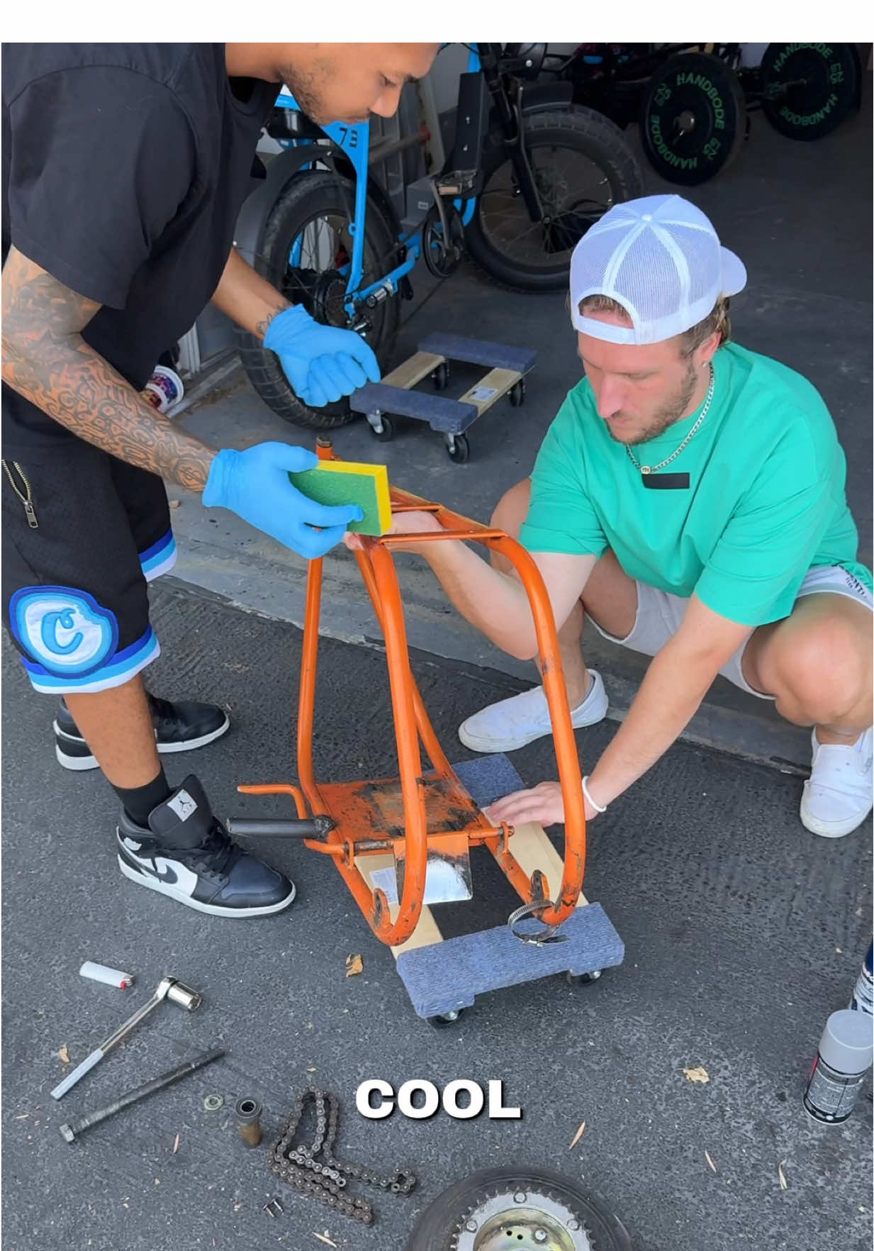 How do you think we did?👀 Also finally got the desk sold!🙌🏻 #DIY #restoration #minibike 