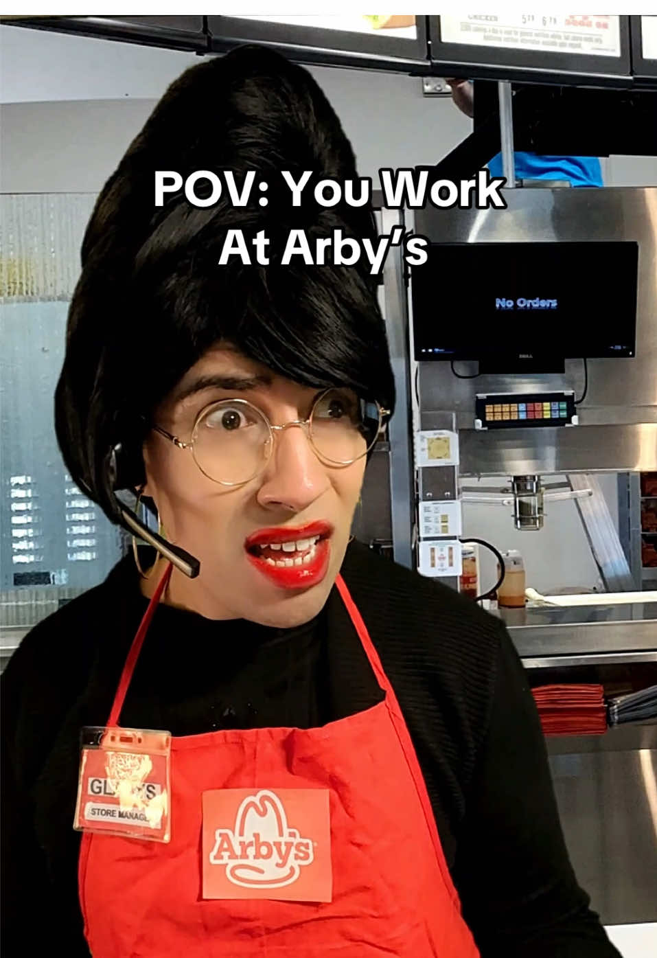 Working at Arby’s Job Experience #arbys #fastfood #customerservice #fyp #drivethru 