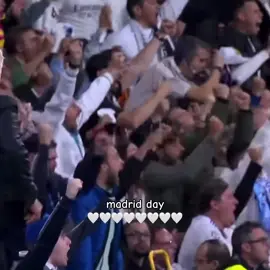 الللليوم يرجع فريقنا 🥹 #fyppppppppppppppppppppppp #funnyvideos #foryoupage 