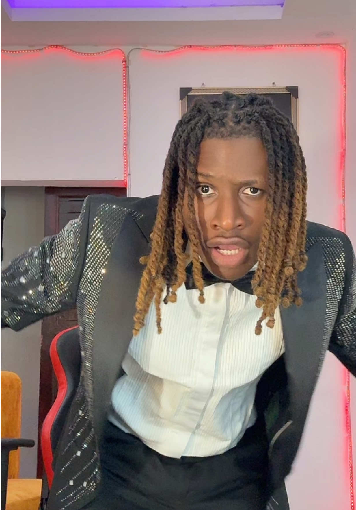Jeuuuuuuuu de reinnnnnnn surrrrr vouss maintenant 😭🤣✌️ 