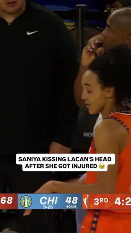 Saniya wanted to make sure her teammate was okay 🫶 #WNBA #wbb ##saniyarivers #connecticutsun 