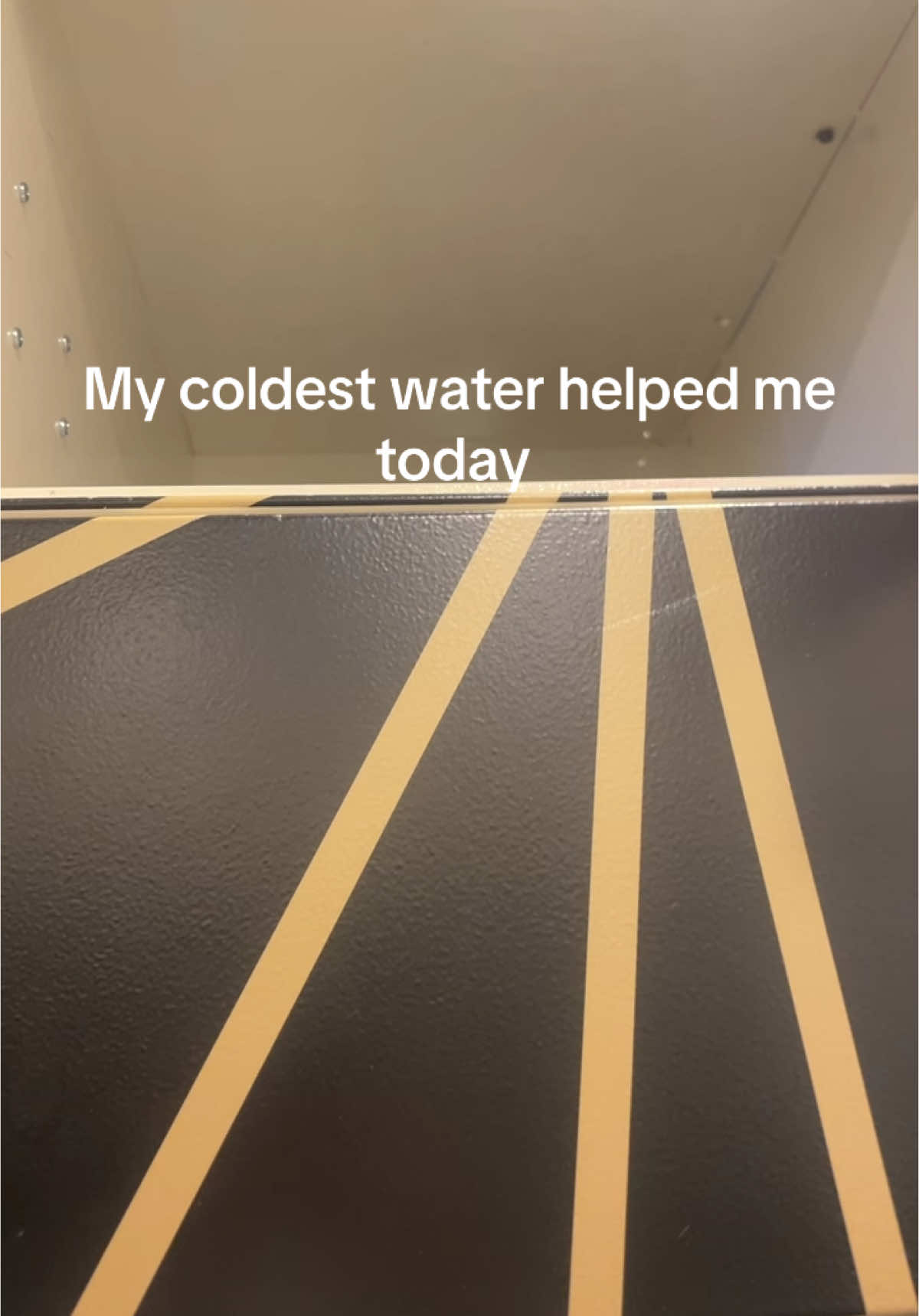 Just had got a lift in & I waited for someone to to pass n help me but no luck so thanks coldest 🙏🏼 