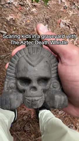 #aztecdeathwhistle #fyp #tiktokmademebuyit #spookyseason #ttshopfinds 