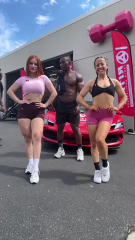 @Karen S Angulo @Bulky Girl @BulkyBoy #itscourtney #onebulkygirl #courtneysanderson #Fitness #dance #dancechallenge #shakethat 