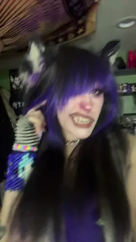 #POSER THIS IS #SCENECORE NOT ACTUAL #SCENE I BET YOU DONTT EVEN KNOW HTML !!!! 
